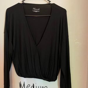 Long sleeve crop top